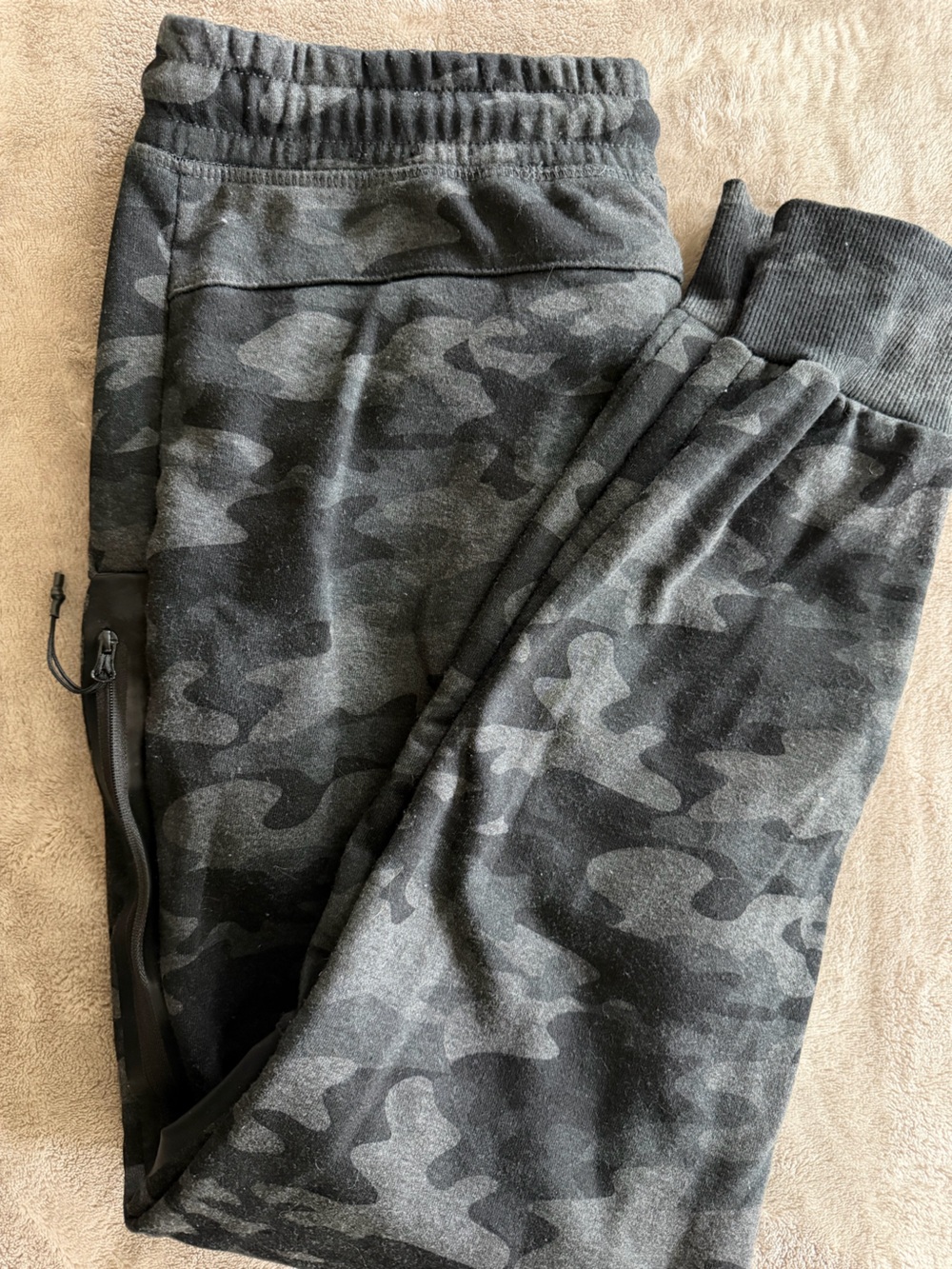 RBX Men's Gray Black Camo Jogger Sweatpants